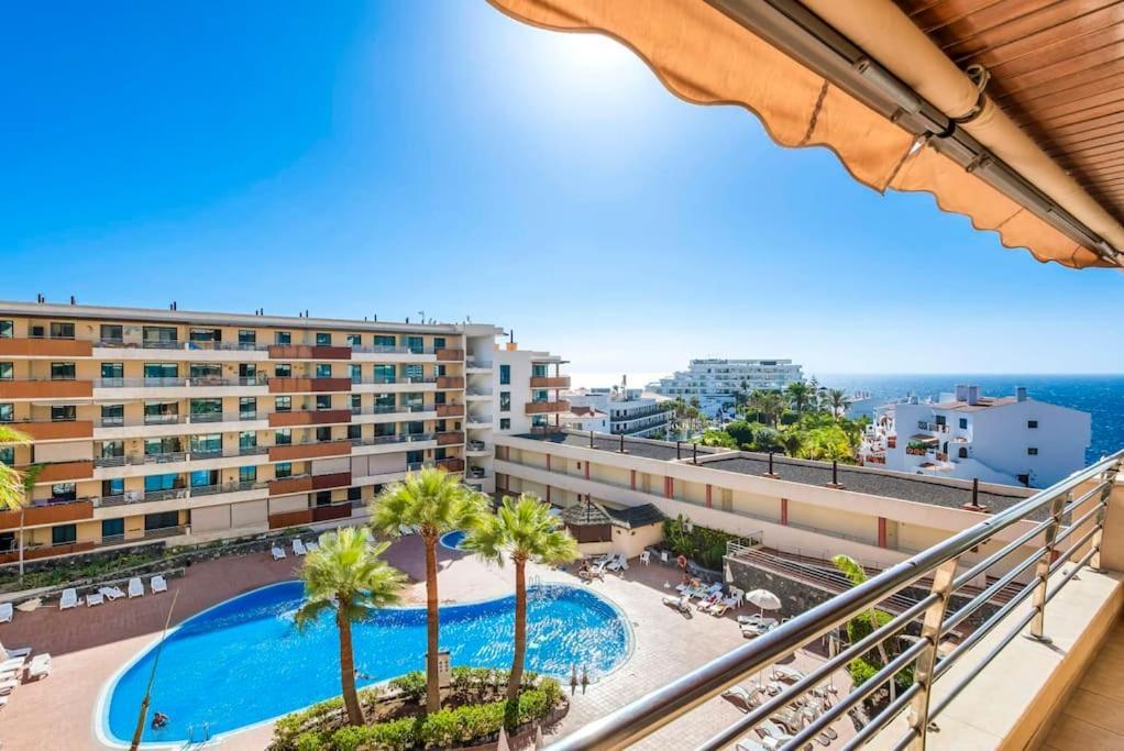 Bright And Welcoming Holiday Home Puerto de Santiago  Exterior photo
